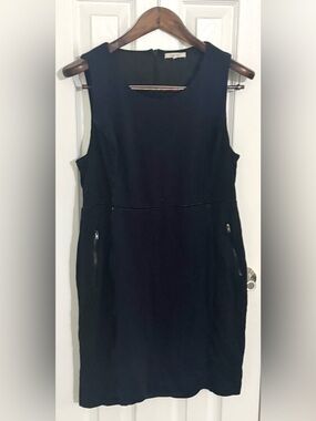 41 Hawthorn Navy with Black side panels Sleeveless Zip-Pocket Shift Dress